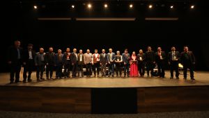 Aşıklar Çayırova’da atıştı