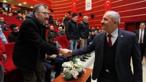 Başkan Büyükgöz kariyer gününe katıldı