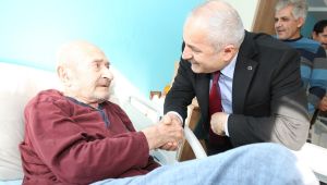 Başkan Büyükgöz yaşlıların hayır duasını aldı