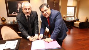 Başkan ve Rektör imzayı attı 