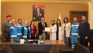 Bir yılda 14 bin kişiye evde bakım hizmeti verdiler