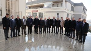 Büyükakın Dilovası'nda muhtarlarla buluştu