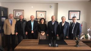 Büyükgöz ekip arkadaşlarını yalnız bırakmıyor