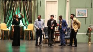 Çayırova’da tiyatro keyfi