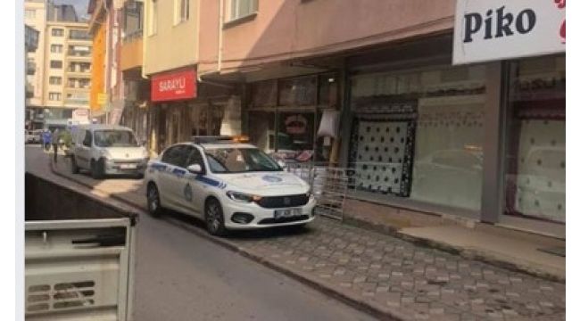 Gebze zabıtası değil Büyükşehir zabıtası kaldırımı işgal etti