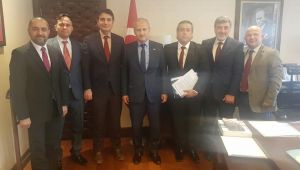 Gebzeli Nakliyeciler sorunlarını Bakan Turhan'a anlattı