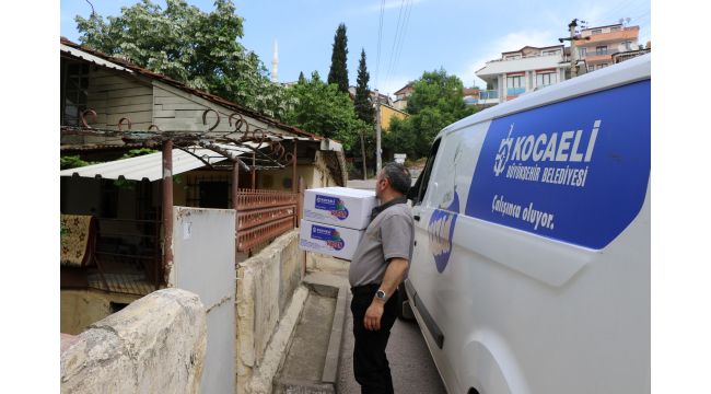 Gönüller kazanılıyor, evlere sıcak yemek gidiyor