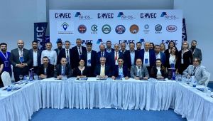 Kocaelili emlakçılar Kıbrıs'ta çalıştaya katıldı