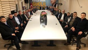 Yeni ve eski yöneticiler ilçe teşkilatında buluştu