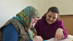 70 yaşında okuma yazma öğrendi