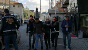 83 bin TL'lik kablo hırsızlığı şüphelileri tutuklandı