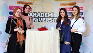 Akademi Üniversite'de yeni dönem
