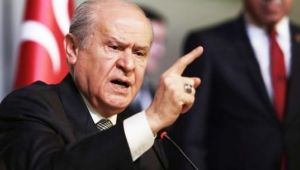 Bahçeli'den KKTC Cumhurbaşkanı Akıncı'nın skandal sözlerine tepki