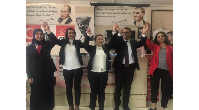 CHP Darıca'da yeni başkan Hilmiye Selçuk