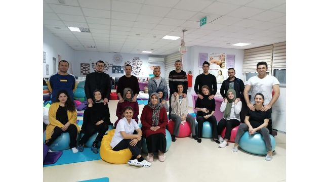 Darıca Farabi Gebe Okulu baba adaylarına da bilinçlendiriyor