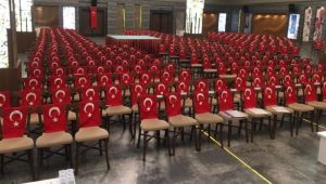 İl danışmada her yer Türk bayrağı ile donatıldı