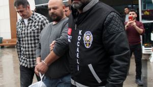 İsrailli genç kızı öldürdüğü iddia edilen baba ve ağabey suçlamaları reddetti