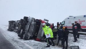 İzmit yolunda feci kaza: 2'si çocuk 5 yaralı