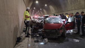 Kocaeli'de yollar kan gölüne döndü