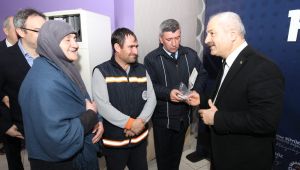 Video Haber: Temizlik işleri personelinden örnek davranış