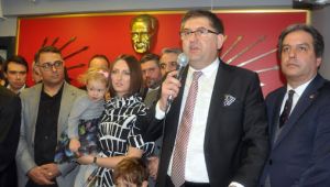 Yıldızlı adaylığını açıkladı