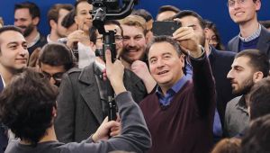 Ali Babacan sahaya indi, yeni tarih verdi