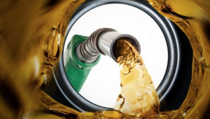 Araç sahipleri dikkat! Benzine gece yarısı zam geliyor