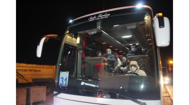 Avrupa’dan dönen 164 kişi Kocaeli’ye getirildi