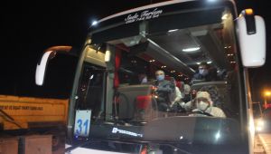 Avrupa’dan dönen 164 kişi Kocaeli’ye getirildi