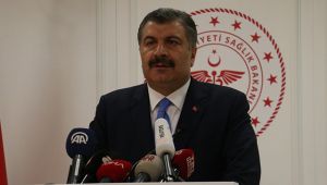 Bakan Koca: 'Türkiye'de korona virüs kaynaklı ilk ölüm'