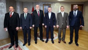 Başkan Büyükakın Macar heyeti konuk etti