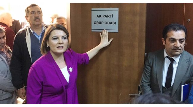 Belediye başkanı o meclis üyeleri hakkında suç duyurusunda bulunacak