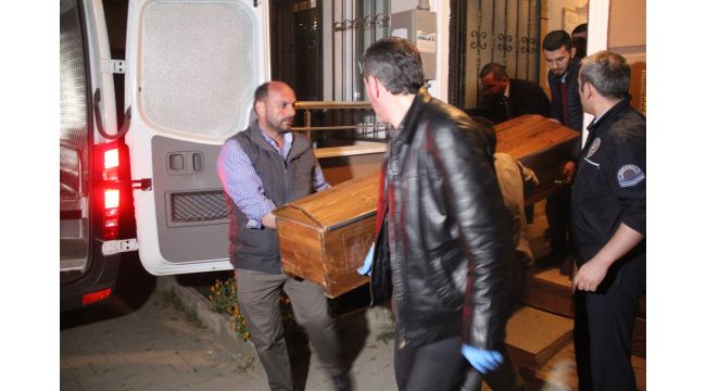 Birlikte yaşadığı kadını çocuğunun önünde öldüren şahsa müebbet hapis