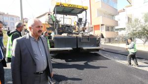 Büyükgöz asfalt çalışmalarını yerinde denetledi