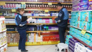 Çayırova Belediyesi'nden etiket denetimi