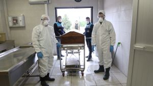Cenaze hizmetleri çalışanları koronavirüse karşı tedbirleri artırdı