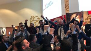 CHP Kocaeli'de gençler başkanını seçti