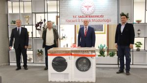 Çolakoğlu, sağlık çalışanlarına çamaşır makinesi hediye etti