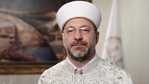 Diyanet İşleri Başkanı umreden dönen vatandaşları uyardı