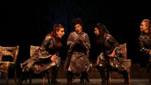 Dünya Tiyatrolar Günü'nde ‘Macbeth’ evlere konuk oldu