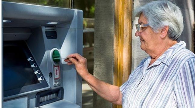 Emeklilere bayram ikramiyeleri erken ödenecek!