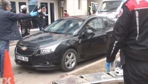 Ev karantinasını ihlal eden şahıs, aracı ile gezerken yakalandı