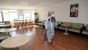 Gebze Belediyesi Huzur Evini dezenfekte etti