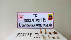 Gebze'de tarihi eserleri satmaya çalışırken yakalandı