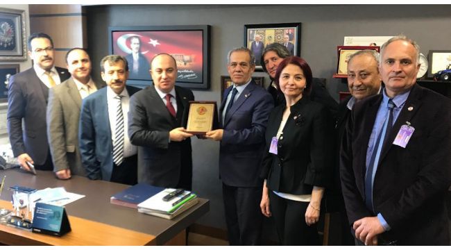 İnternet haberciliği ve sosyal medyaya ayar geliyor