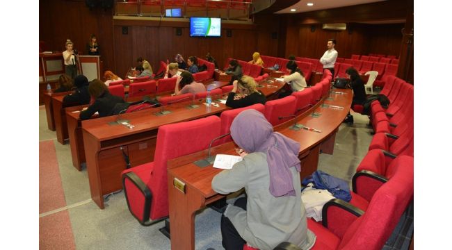 İzmit Belediyesi kütüphaneci alımı sınavı yapıldı