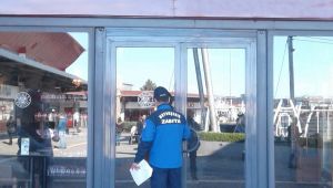 Kapalı olması gereken iş yerleri sürekli kontrol ediliyor