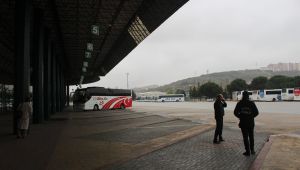Kısıtlama başlamadan Kocaeli Şehirlerarası Otobüs Terminali boş kaldı