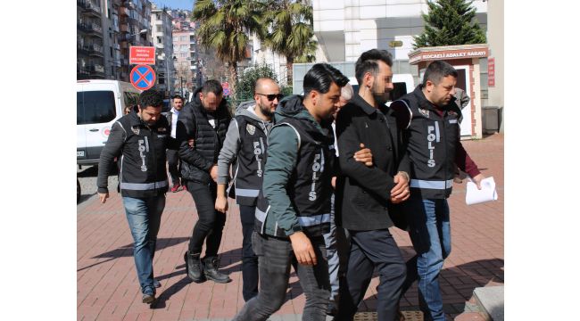 Kocaeli’de 480 şişe kaçak alkol ele geçirildi: 3 gözaltı