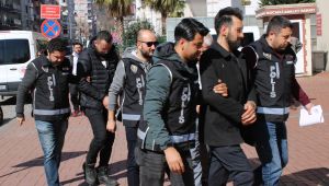 Kocaeli’de 480 şişe kaçak alkol ele geçirildi: 3 gözaltı